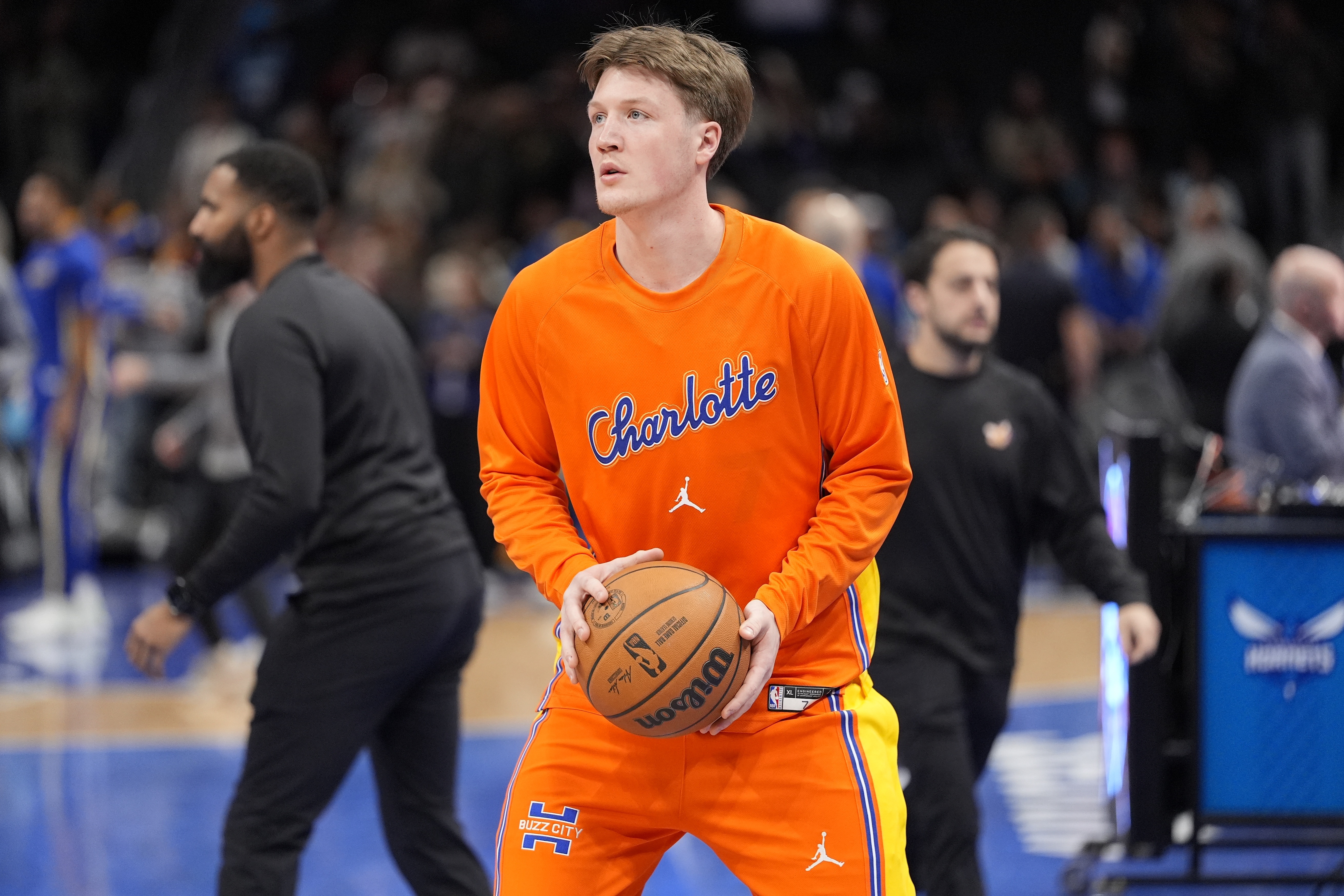 克尼佩尔：防守哈登很有趣 他进联盟时我才3岁&amp;那很疯狂